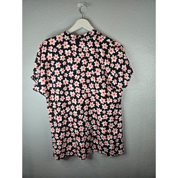 Cabi Women's Black and Pink Floral V-Neck Short Sleeve Blouse Size Small - Picture 5 of 7